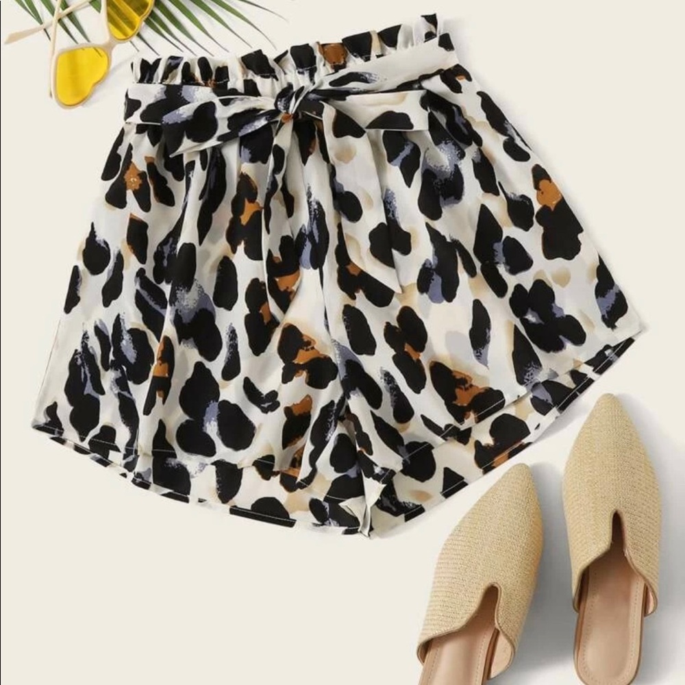 High waisted summer shorts
